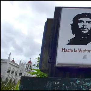 Che Guevara billboard. Havana Cuba