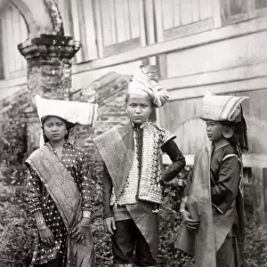 Children, probably Dutch East Indies, Indonesia