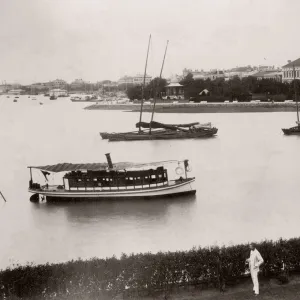 China c. 1880s - boats at Shanghai, Creek to the Bund