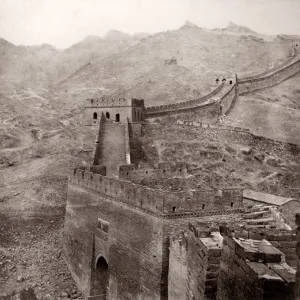 China c. 1880s - Great Wall of China top of the Nankow Pass