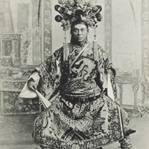 Chinese Actor in elaborate costume - Singapore