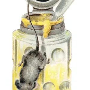 Christmas card in the shape of a honey pot with mouse Christmas card in the shape of a honey pot with mouse