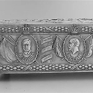 Cigarette Box with relief after a Caton Woodville painting