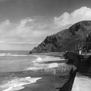 The front and cliffs at Aberystwyth, Cardiganshire, Wales. Date: 1950s