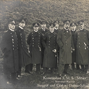 The commander and crew of the SMS Mowe