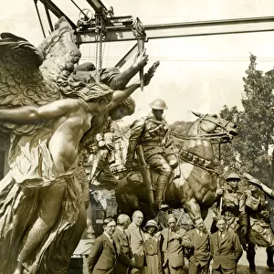 Completion of Canadian War Memorial sculptures