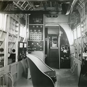 Control room of Short S14 Sarafand, S1589
