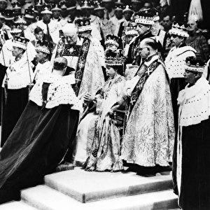 Coronation of Queen Elizabeth II, Prince Philip pays homage