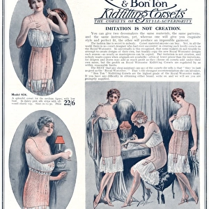 Corset Advert 1922