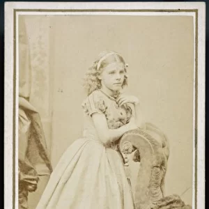 Costume / Girl / Photo 1870S