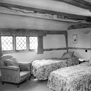 Cottage Twin Bedroom