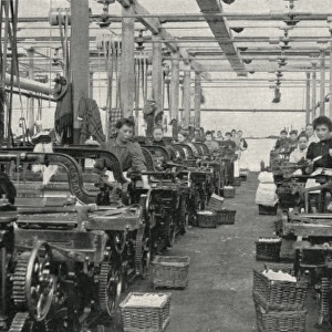 Cotton weavers at their looms, Preston, Lancashire