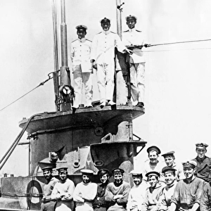 Crew of HMS E11 submarine, WW1