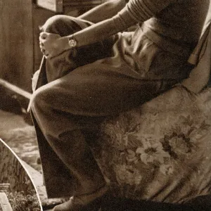 Daphne du Maurier at their Cornish home, Menabilly, 1945