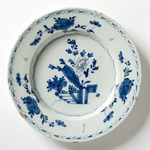 Delftware plate Delftware plate
