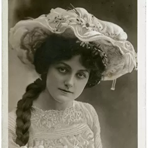 Delia Mason large hat