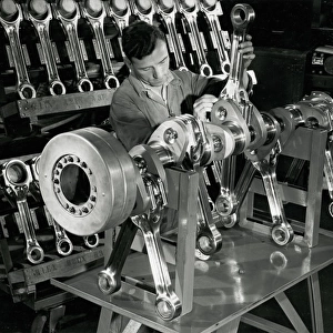 Deltic engine assembly