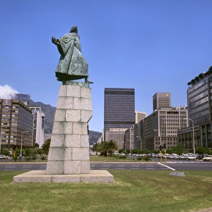 Diaz Monument