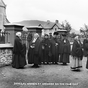 Donegal Women at Ardara on the Fair Day