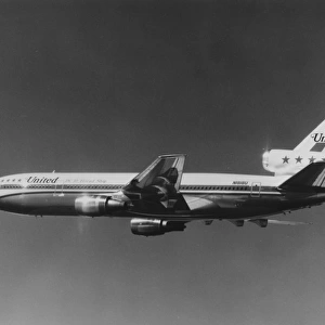 Douglas DC-10 10 United