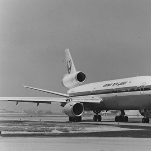 Douglas DC-10 40-Japan Air Lines