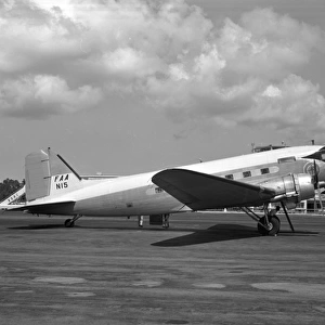 Douglas DC-3 N15 Fa Nassau 1963