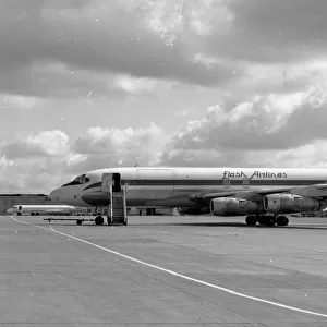Douglas DC-8 5N-ATY