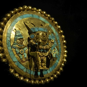 Earring (3rd c. AD). Moche or Mochica Art. PERU