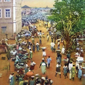 Ebute Ero on market day, Lagos, Nigeria, West Africa