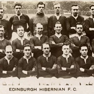 Edinburgh Hibernian FC football team c 1922-1923