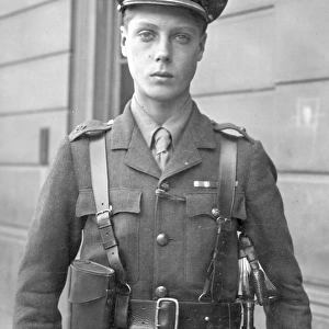 Edward VIII in military uniform