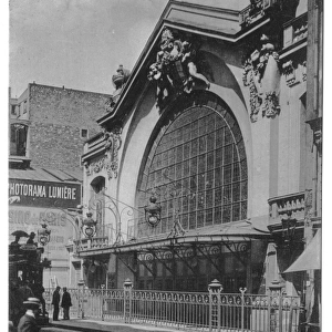 The exterior of the Casino de Paris in Paris, 1920s