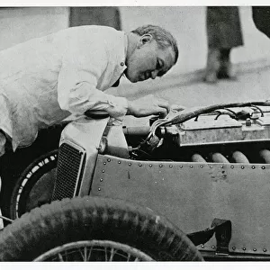 F W Freddie Dixon, racing car mechanic
