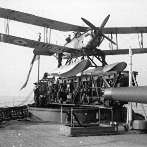 Fairey Queen IIIF MkIIIB S1536 on the catapult