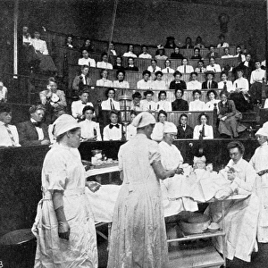 Female doctors in training