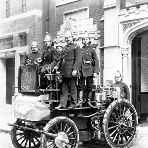 Firefighters with motor fire engine, Whitefriars MFB