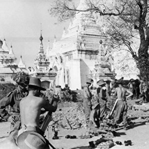Firing mortars over pagodas at Meiktila, Burma