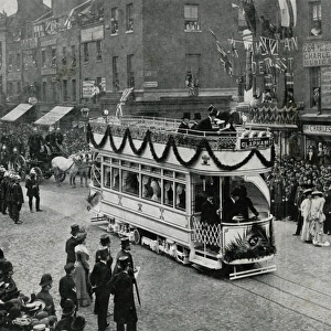 First journey of Londons electric tram 1903