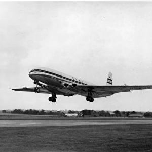 The first production de Havilland DH106 Comet 2 G-AMXA