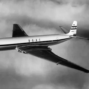 The first production de Havilland DH106 Comet 2 G-AMXA