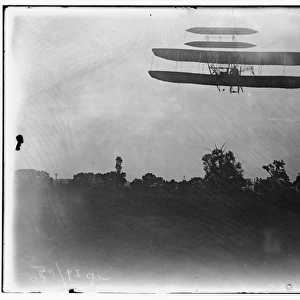 Flight 41: Orville flying to the left at a height of about 6