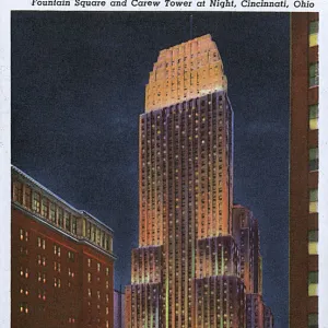 Fountain Square and Carew Tower, Cincinnati, Ohio, USA