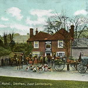 Foxhunting - The Jackdaw Inn - Formerly the Red Lion Hotel