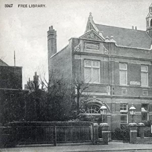 Free Library - Clapham Common, London S. W. Date: 1907