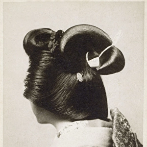 Geisha hairstyle viewed from rear - Japan