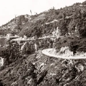 Ghoom station to Darjeeling, India, c. 1870 s