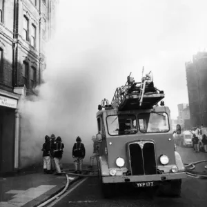 GLC-LFB Fire in Lambeth Road, SE11