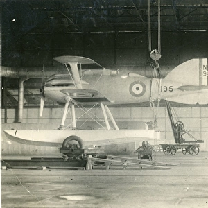 Gloster IIIB, N195, being weighed