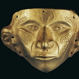 Gold mask. Pre-Columbian art. Jewelry. COLOMBIA