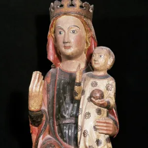 Gothic Virgin Mary with Divine Infant. Wood carving made in